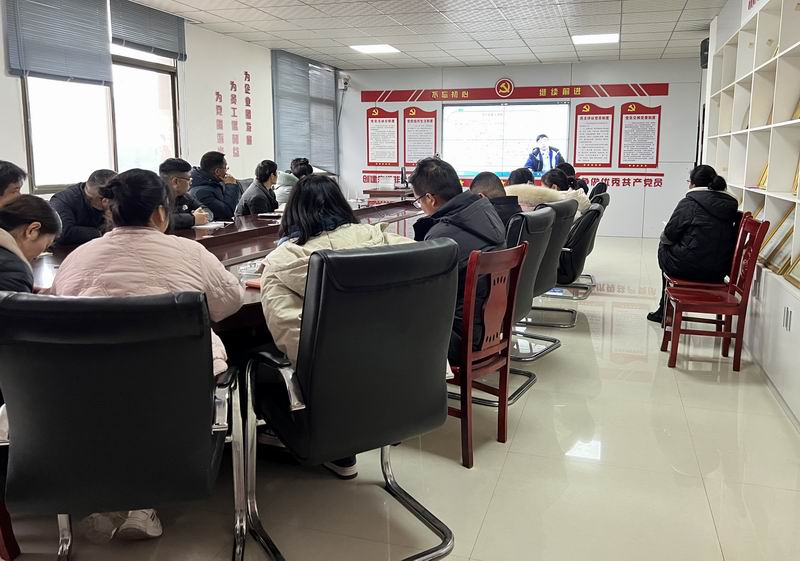 学法、守法、尊法——河南开云唯一官网_开云(中国)
公司进行职工法律知识培训